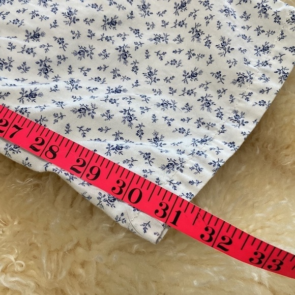 Tommy Hilfiger white flora size 8 pants - Picture 9 of 10